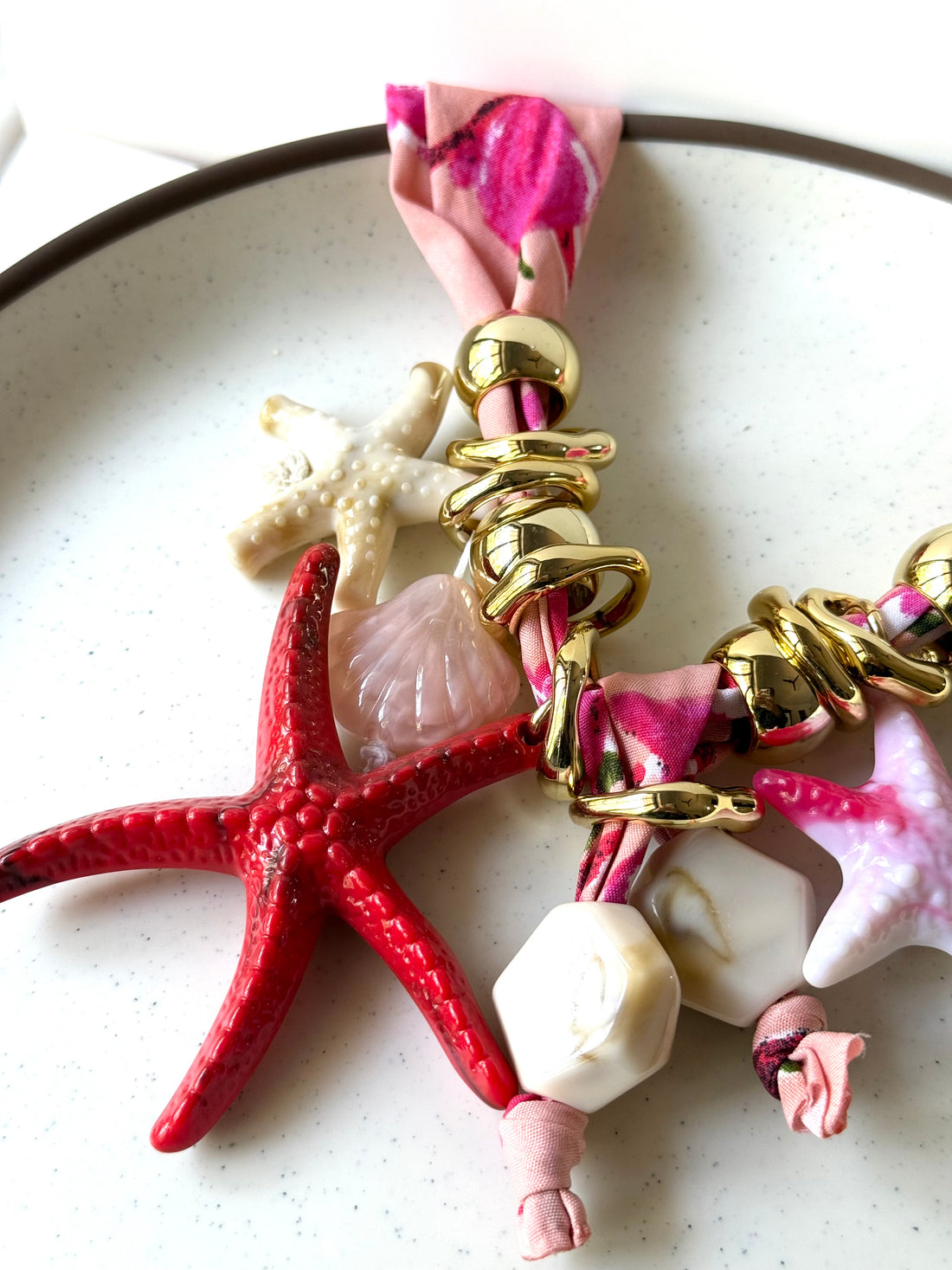 Rosé Shore Charm Chain